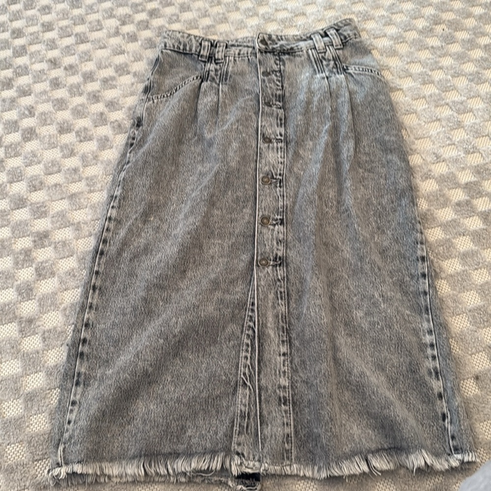 Free People We the Free Sydney Midi Denim Skirt Size 30 Gray Button Down